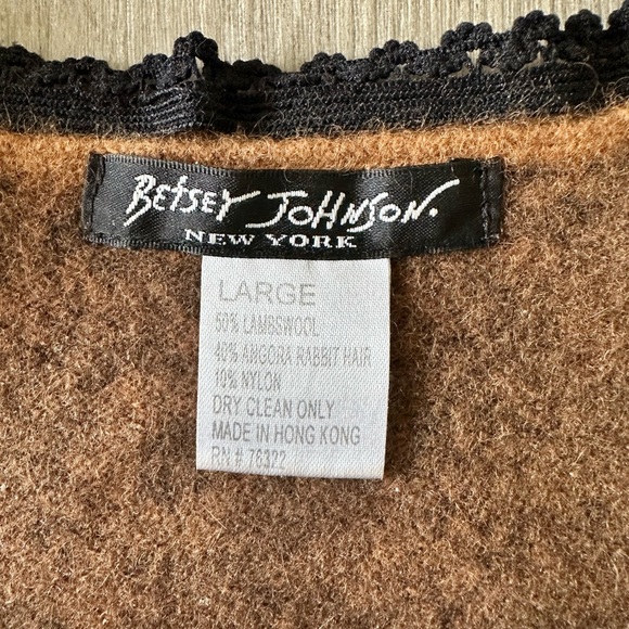 Betsy Johnson Top - Picture 4 of 4